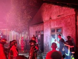 Kebakaran di Bukit Biru Tenggarong Diduga dari Korsleting Listrik, 3 Bangunan Terdampak Ini Penyebab